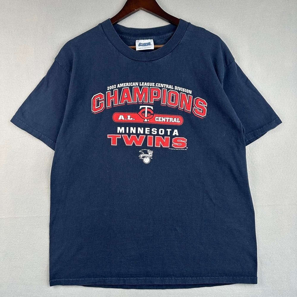 Vintage Minnesota Twins MLB Baseball Central Division Champions Blue Tee Shirt